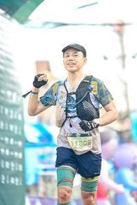 BIB: 100, 1180
                            <button type="button" onclick="openModal(24886236)" class="btn btn-primary btn-sm float-right btn-popup" data-toggle="modal" data-target=".modal-high-quality">
                        <i class="fas fa-shopping-cart"></i> Add to Cart
                    </button>
                                            <button type="button" onclick="isThisMe(24886236, true)" class="btn btn-success btn-sm float-right btn-popup btn-isme hidden" data-toggle="tooltip" data-placement="bottom" title="นี่คือรูปของคุณใช่ไหม คลิกที่นี่เพื่อเอาเข้าอัลบั้ม">
                        <i class="fas fa-plus"></i> Add to album
                    </button>
                    <button type="button" onclick="isThisMe(24886236, false)" class="btn btn-warning btn-sm float-right btn-popup btn-isnotme hidden">
                        <i class="fas fa-ban"></i> Remove from album
                    </button>